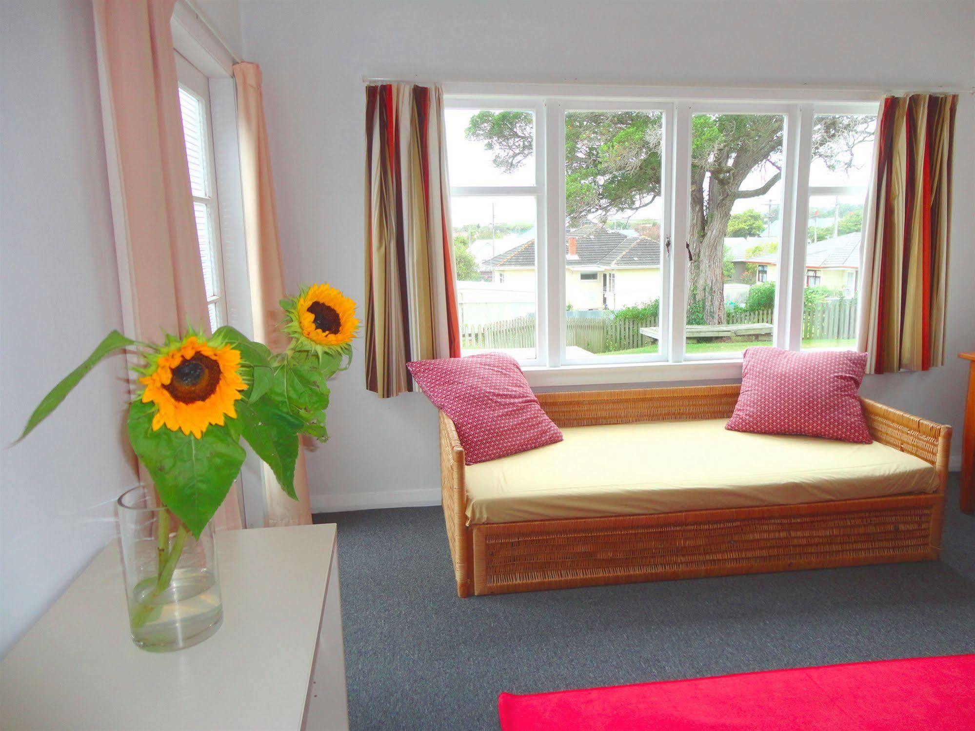 42B College House Hostel Whanganui Exterior foto